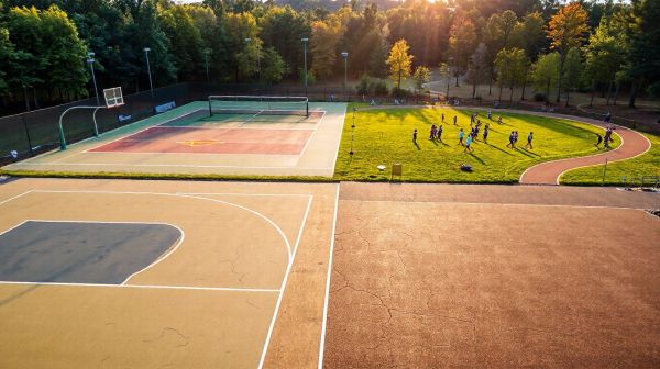 Guide des aménagements multisports adaptés à chaque discipline